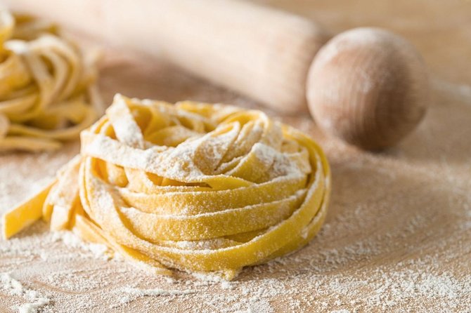 3 in 1 Cooking Class near Navona: Fettuccine, Ravioli & Tiramisu - Key points at a glance