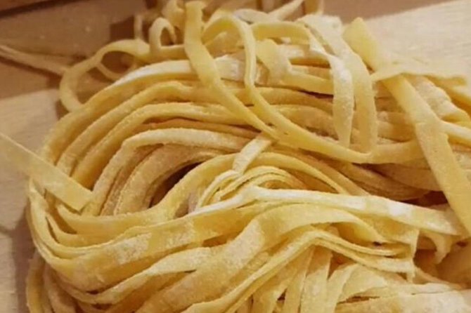 3 in 1 Cooking Class near Navona: Fettuccine, Ravioli & Tiramisu - Ravioli with ricotta, Parmigiano, butter, and sage