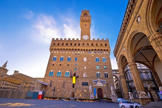 Accademia Gallery Private Tour with 5-star Guide - Priority entry matters most on hot or crowded days