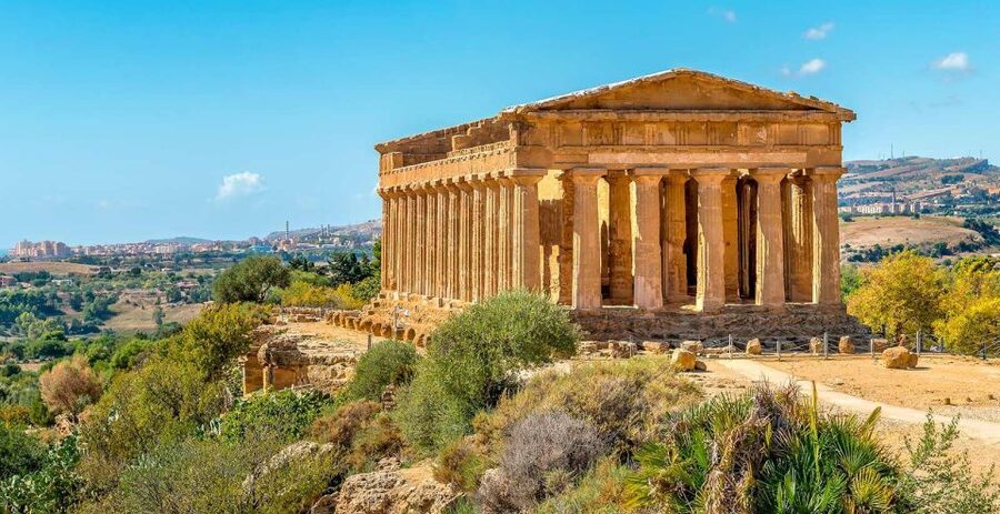 Agrigento: Valle dei Templi Fast-Track Ticket & Smart Guide - Temple of Concordia: the visual highlight