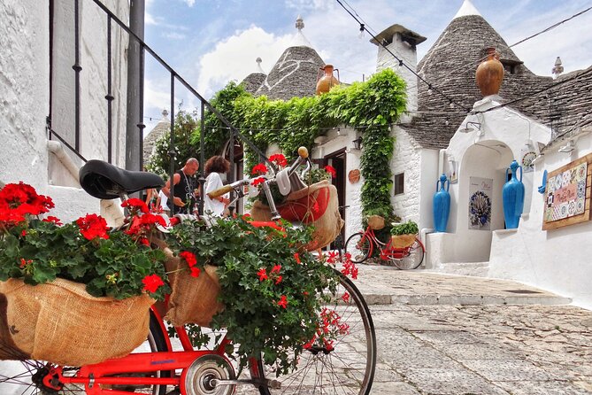 Alberobello and Matera Bus Tour, from Bari - Alberobello’s trulli: three hours among cone-shaped roofs