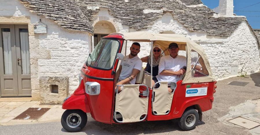 Alberobello: Private Tuk Tuk Tour with Audio Guide - Key points at a glance