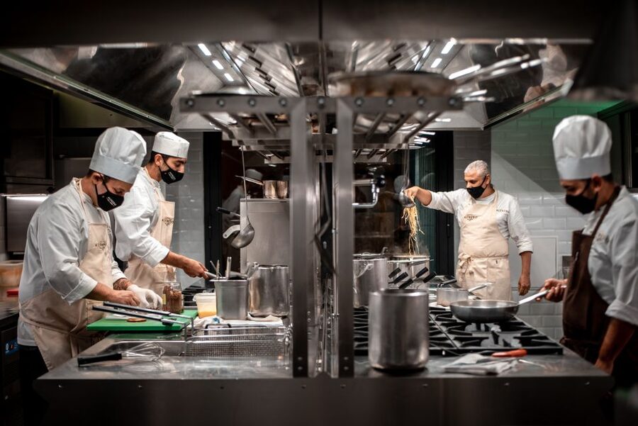 Alfredo alla Scrofa Restaurant in Rome: Eat Like a Star - What the $135.94 price really buys you