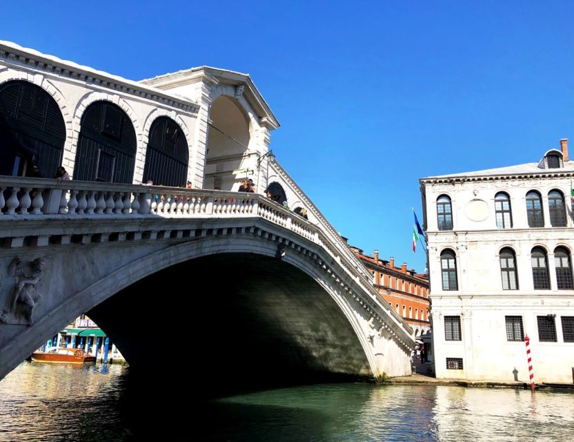 All-Inclusive Tour: Doge Palace, St Mark's Basilica & Square - The Bridge of Sighs and the darker side of power