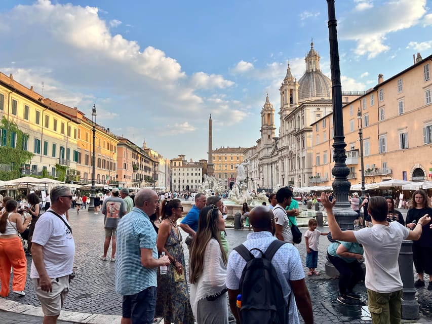 Alternative Walking Tour of Rome's City Center & Hidden Gems - Piazza Venezia and the political center of Rome