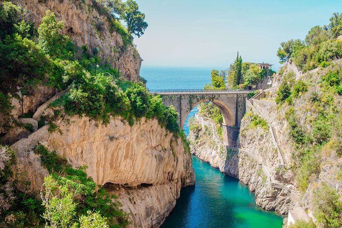 Amalfi Coast & Positano: Boat Tour with Snorkeling & Drinks - Why seeing the Amalfi Coast by boat makes sense