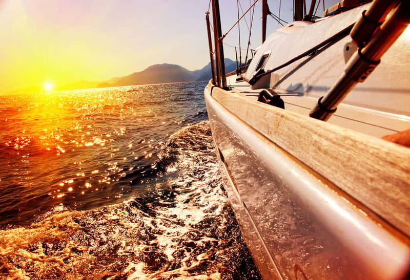 Amalfi: Sunset Boat Tour with Fruit and Drinks - Prosecco, limoncello, fruit, and music
