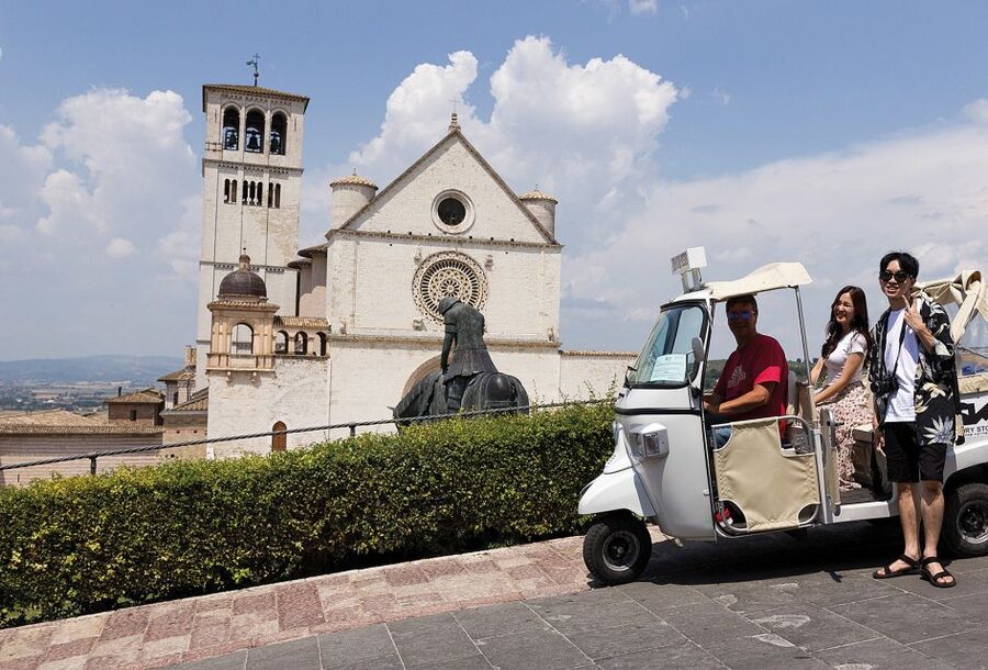 Assisi: Panoramic Tuk Tuk Tour - Why a tuk-tuk makes sense in hilly Assisi
