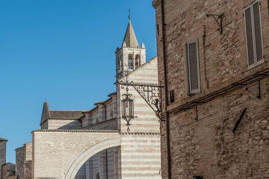 Assisi: Walking Tour with St. Francis Basilica Visit - Group size, pace, and value at $71