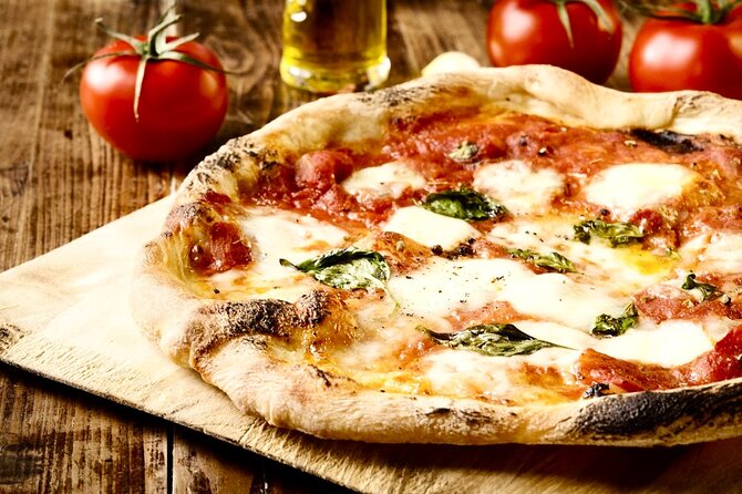 Authentic Naples Food Tour with 8+ Tastings of Pizza, Wine & More - Why this food walk works so well in Naples
