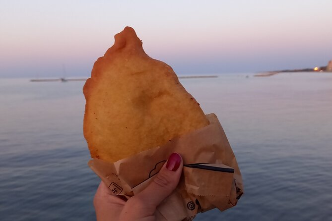 Bari’s Ultimate Street Food Tour - Small Group by Do Eat Better - Sgagliozze and popizze in the old lanes