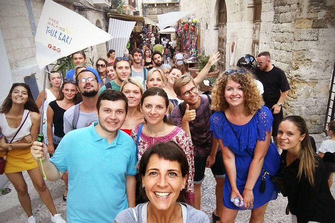 Bari Vecchia Group Tour in Italian - A practical introduction to Bari Vecchia