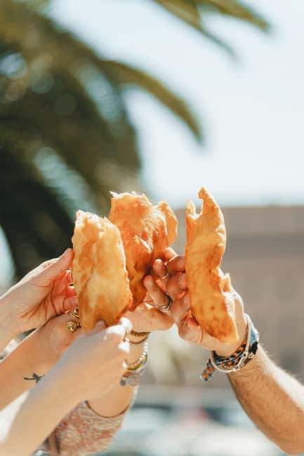 Bari: Walking Street Food Tour - Guide quality and language considerations