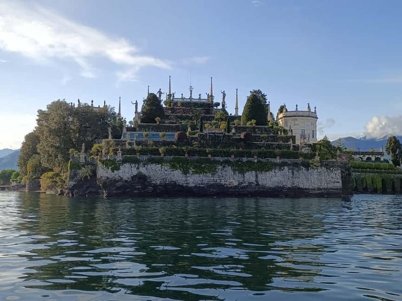 Baveno: Hop-On Hop-Off Boat Tour to 3 Borromean Islands - Timing your island day without rushing