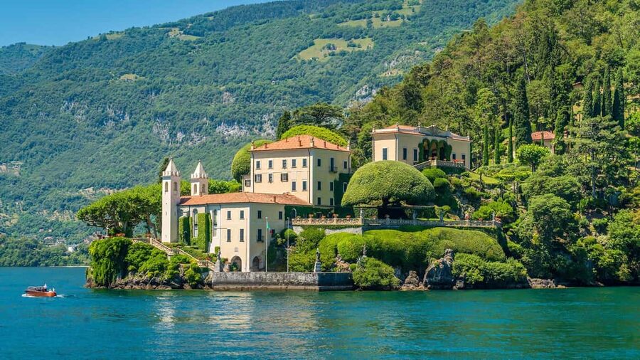 Bellagio: Lake Como Shared Boat Tour - Timing, weather, and the weekend warning