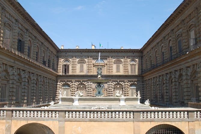 Best of Florence: Small Group Tour Skip-the-Line David & Accademia with Duomo - The Porcellino and the streets near the Uffizi