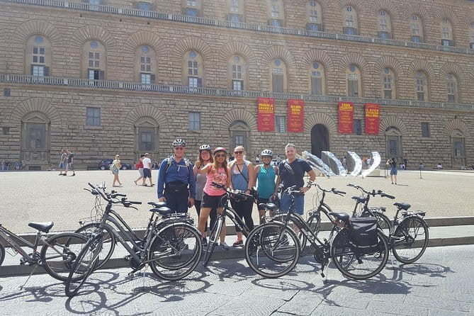 Bike Tour of Florence with Piazzale Michelangelo - The real issue: crowd control and safety