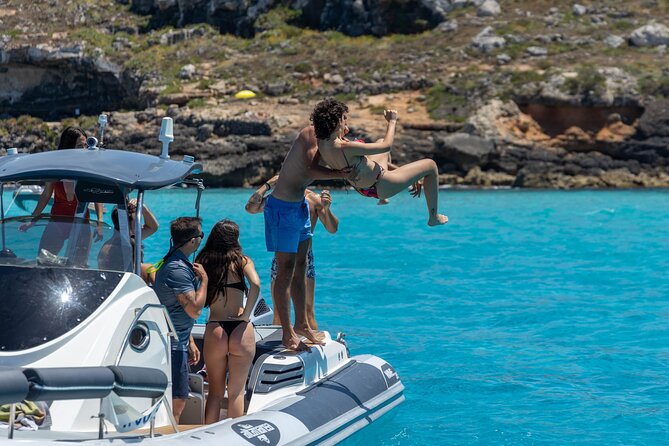 Boat Tour Egadi Day discover Favignana and Levanzo from Trapani - Bue Marino and the old tuff quarries