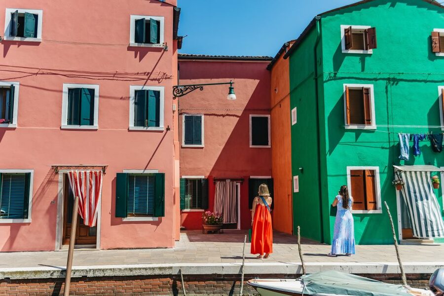 Boat Trip: Glimpse of Murano, Torcello & Burano Islands - Murano: glassblowing in 30 minutes