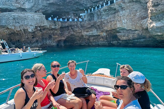 Boat trip to the Polignano a Mare caves - Starting at Calaponte Marina