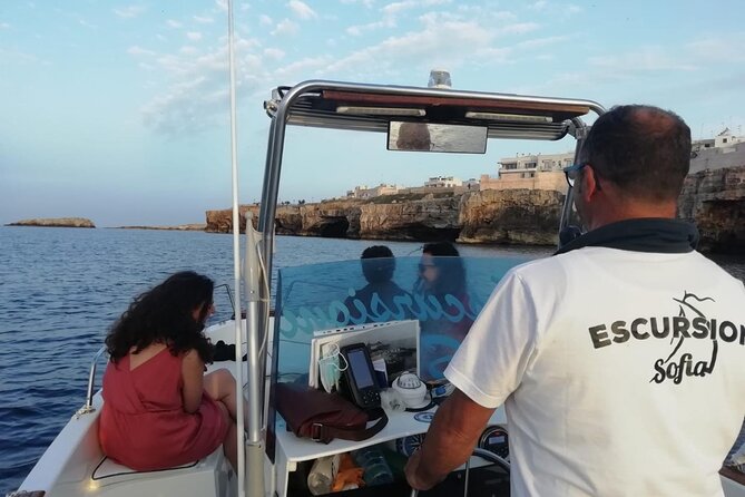 Boat trip to the Polignano a Mare caves - A calm pace, with weather as the wildcard