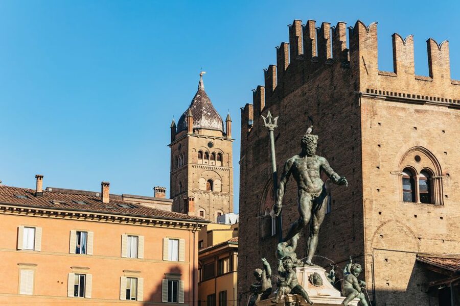 Bologna: City Center Walking Tour - Piazza Maggiore and the scale of San Petronio