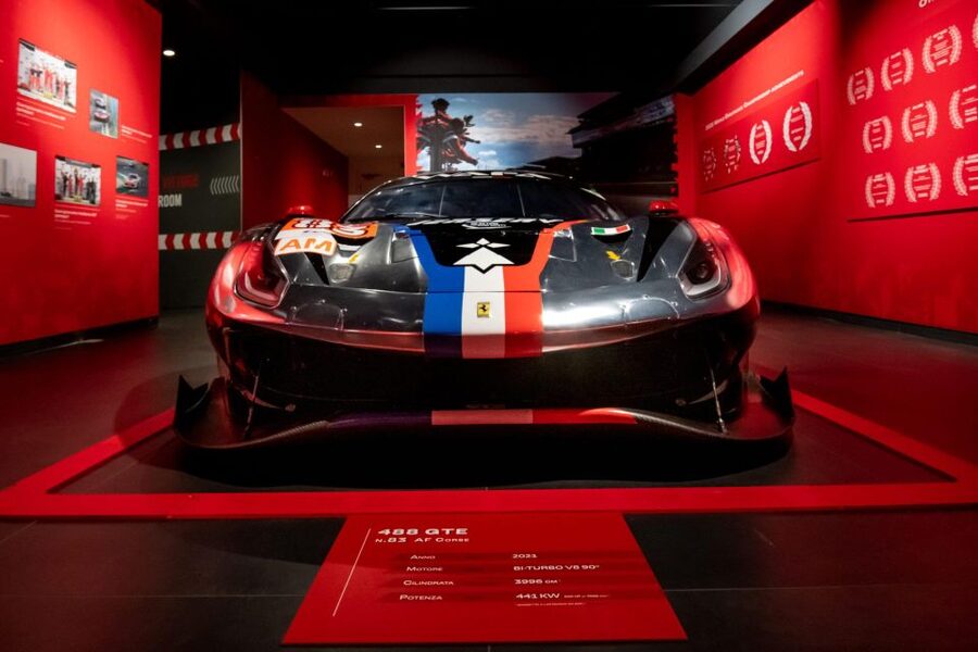 Bologna/Maranello: Lamborghini & Ferrari Museum Entry Ticket - Ferrari versus Lamborghini: two different moods