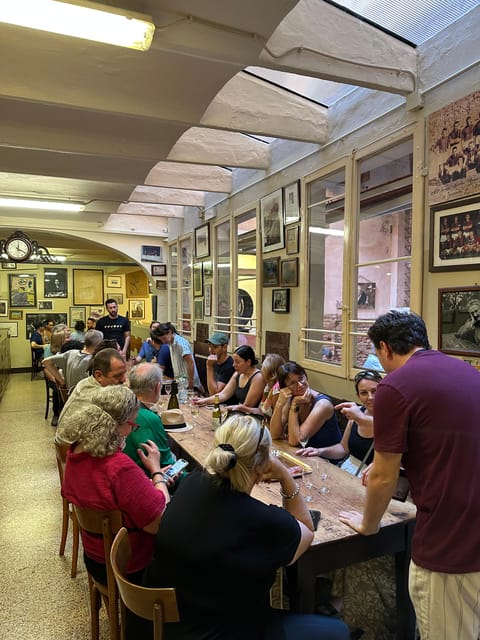 Bologna: Walking Food Tour and Highlights with a Local Guide - Handmade tagliatelle al ragù at a local restaurant