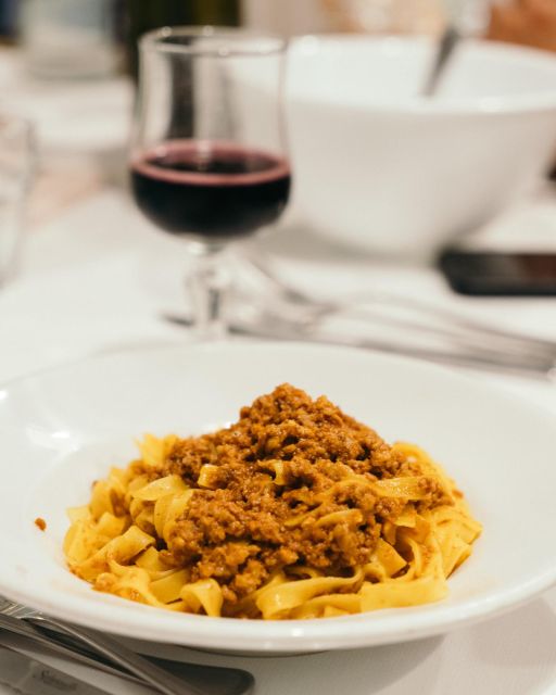 Bologna: Walking Food Tour with a Local Guide - Cold cuts, cheese, bread, and local wine