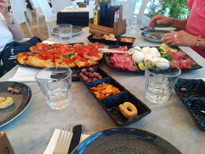 Brindisi: Alberobello, Locorotondo & Ostuni Tour with Brunch - Ostuni: white lanes above the Adriatic