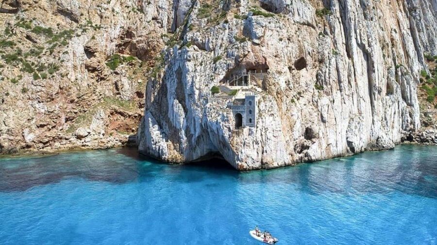 Buggerru: Half-Day Dinghy Tour of the Sardinian South Coast - The first stretch: Faraglioni and the Mines Coast