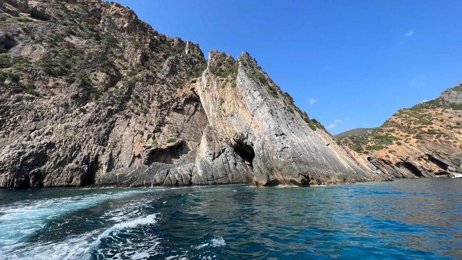 Buggerru: Half-Day Dinghy Tour of the Sardinian South Coast - Grotta Sardegna and the changing color of the water
