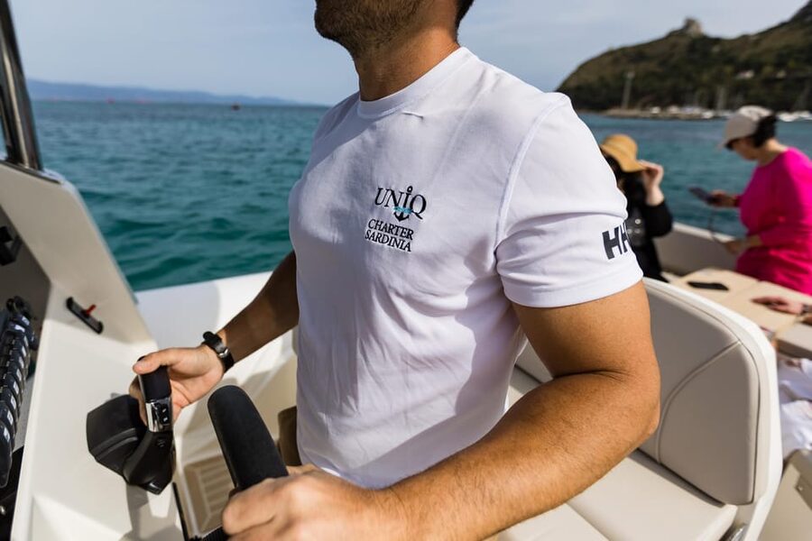 Cagliari: Coastline Cruise with Drinks and Snorkeling - Sella del Diavolo brings cliffs and local stories