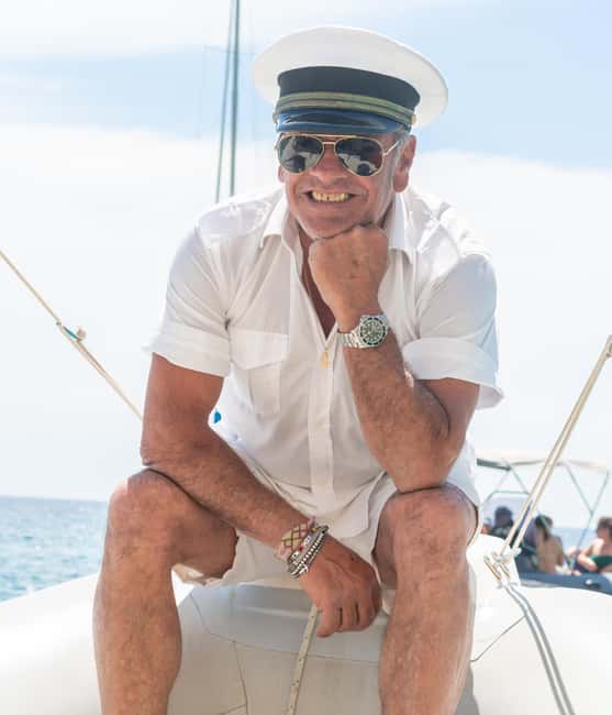 Cagliari:devil's saddle big cruise by boat drink & snack - The Sella del Diavolo From Sea Level