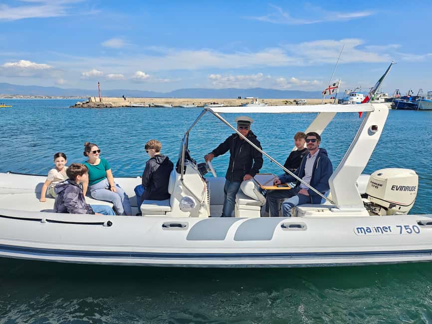 Cagliari:devil's saddle big cruise by boat drink & snack - Caves, Fish, and the Emerald Water