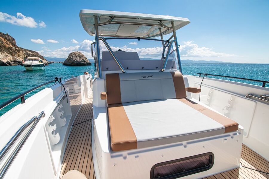 Cagliari: Luxury Motorboat Tour with 3 Swim Stops & Wine - Why this Cagliari boat tour works so well