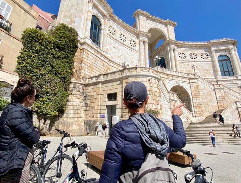 Cagliari: Old Town Guided E-Bike Tour - Villanova: the most relaxed pause