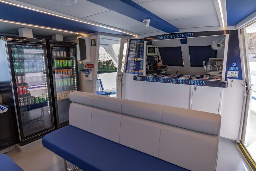 Cala Gonone: Grotta del Bue Marino and Cala Luna Boat Tour - What to pack for the boat and beach
