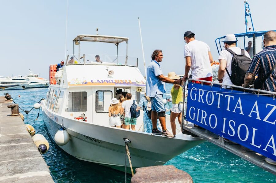 Capri: Island Boat Tour and Optional Blue Grotto Visit - Finding Pier 23 at Marina Grande