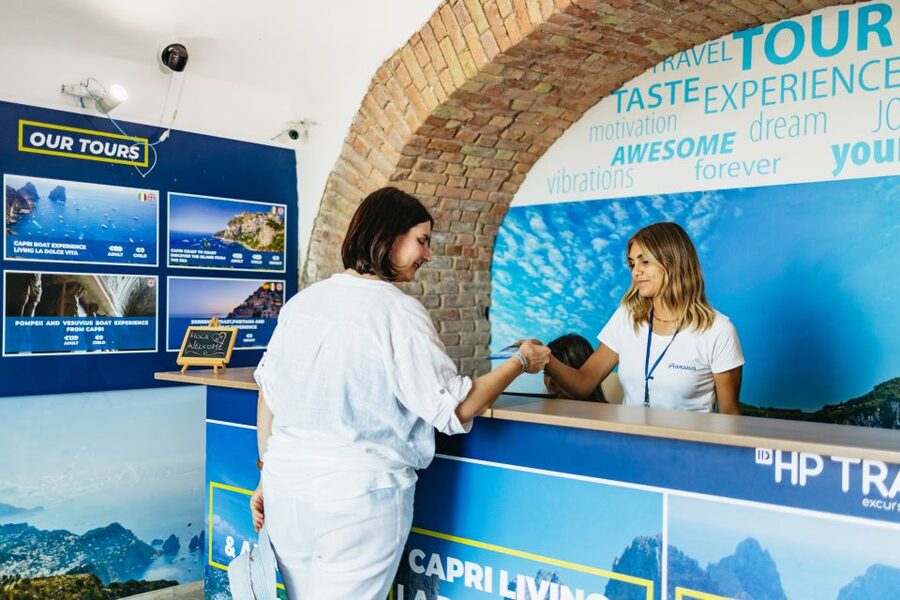 Capri: Island Boat Trip with Grottos - Choosing between Blue Grotto and swimming