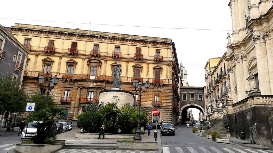 Catania: City Highlights Walking Tour - Why this short Catania walk works
