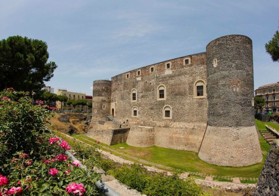 Catania: City Highlights Walking Tour - Via Crociferi and the old religious quarter
