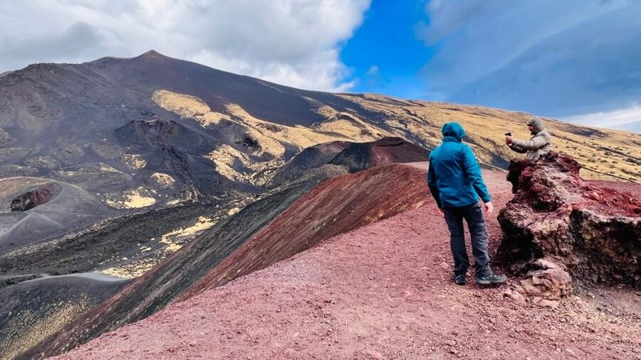 Catania: Etna Morning Excursion with Tasting and Pickup - Language, guide quality, and group atmosphere