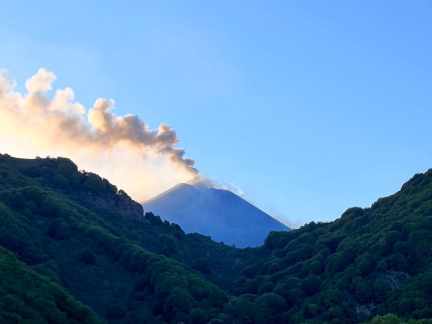 Catania: Etna Sunset Tour with Pickup and Drop-off - Bove Valley and the 1991 to 1993 lava flow