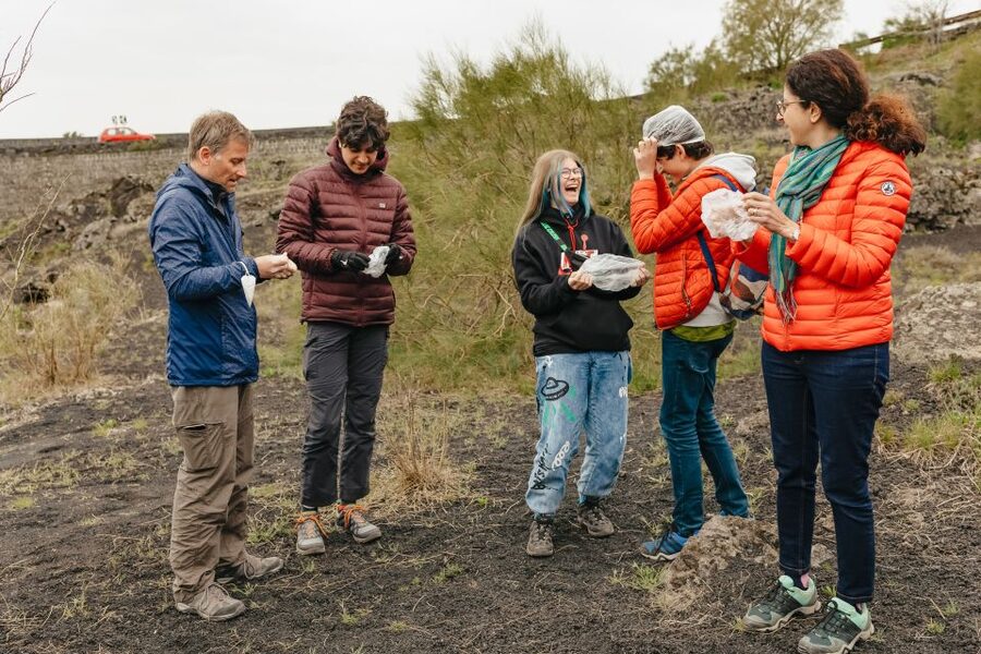 Catania: Mount Etna Morning or Sunset Day Trip with Tasting - What the guide adds to the experience