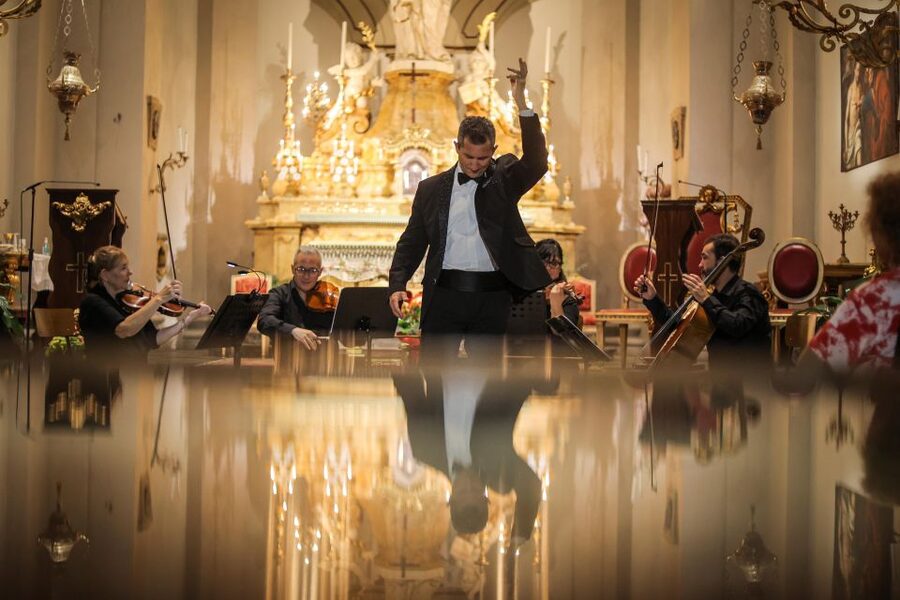 Catania: Opera Concert - Tribute to Vincenzo Bellini - Two singers, a small ensemble, and a close view