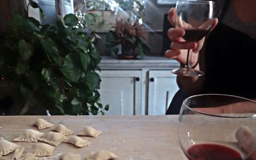 Catania: Pistachio Ravioli, Pasta Home Cooking Class w/ Wine - Bruschetta, wine, and the three-course meal