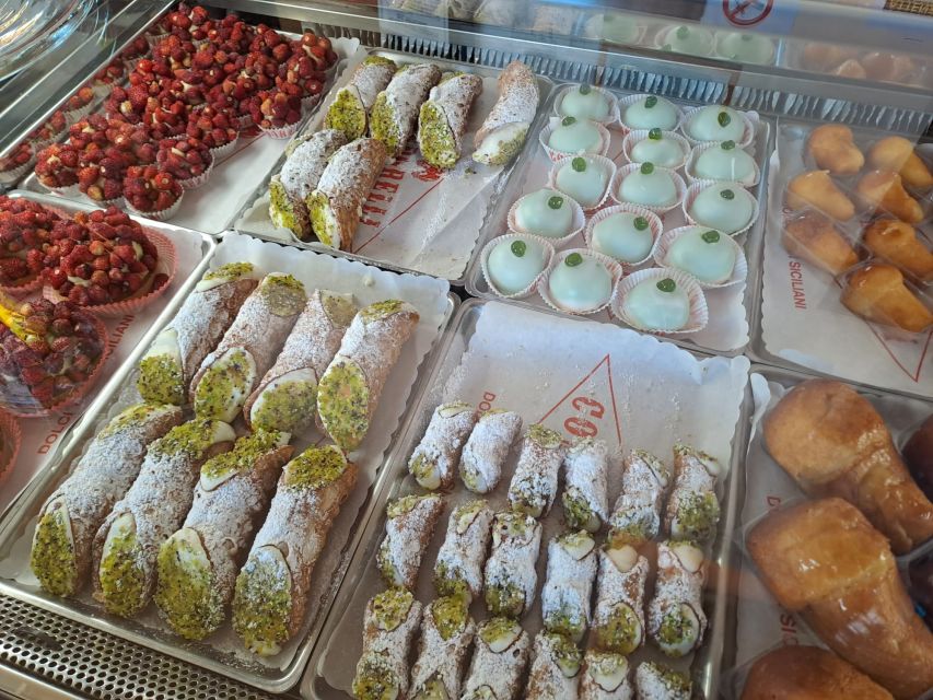 Catania: Street Food Guided Walking Tour - Roman Theater and the first serious bites