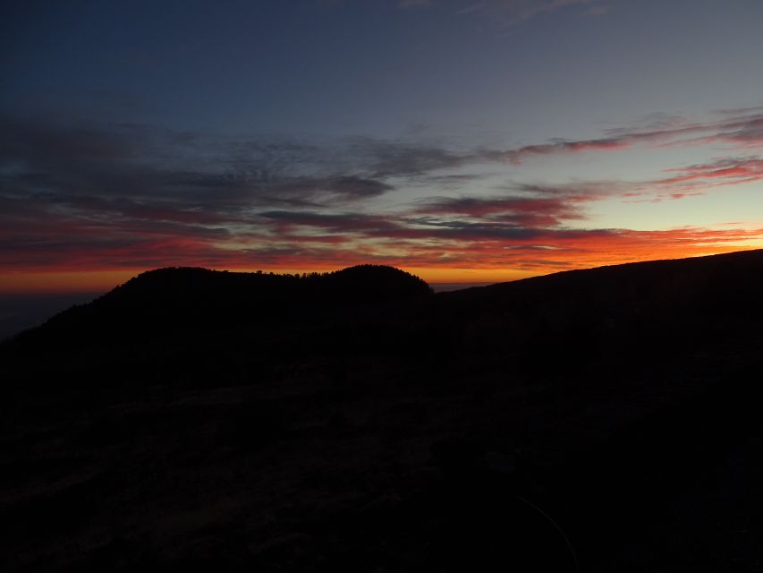Catania: Sunset Jeep Tour of Mount Etna and Lava Flow Caves - Practical advice before you go