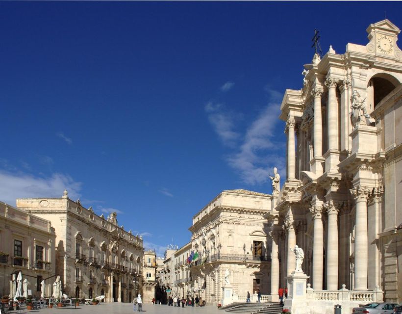Catania: Syracuse, Ortigia, and Noto Tour with Brunch - The value of a small group and a careful driver